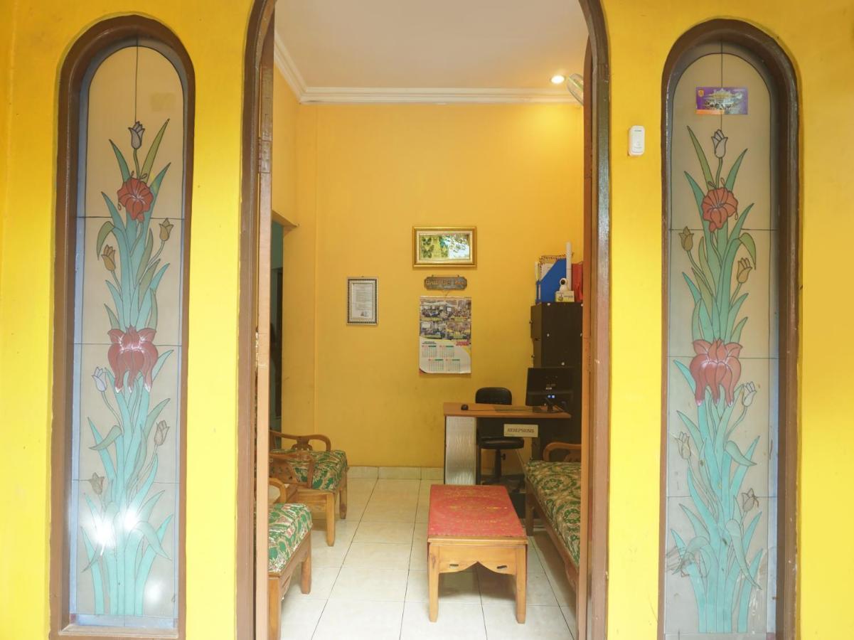 Oyo 2872 Garuda Guest House Banjarmasin  Zewnętrze zdjęcie