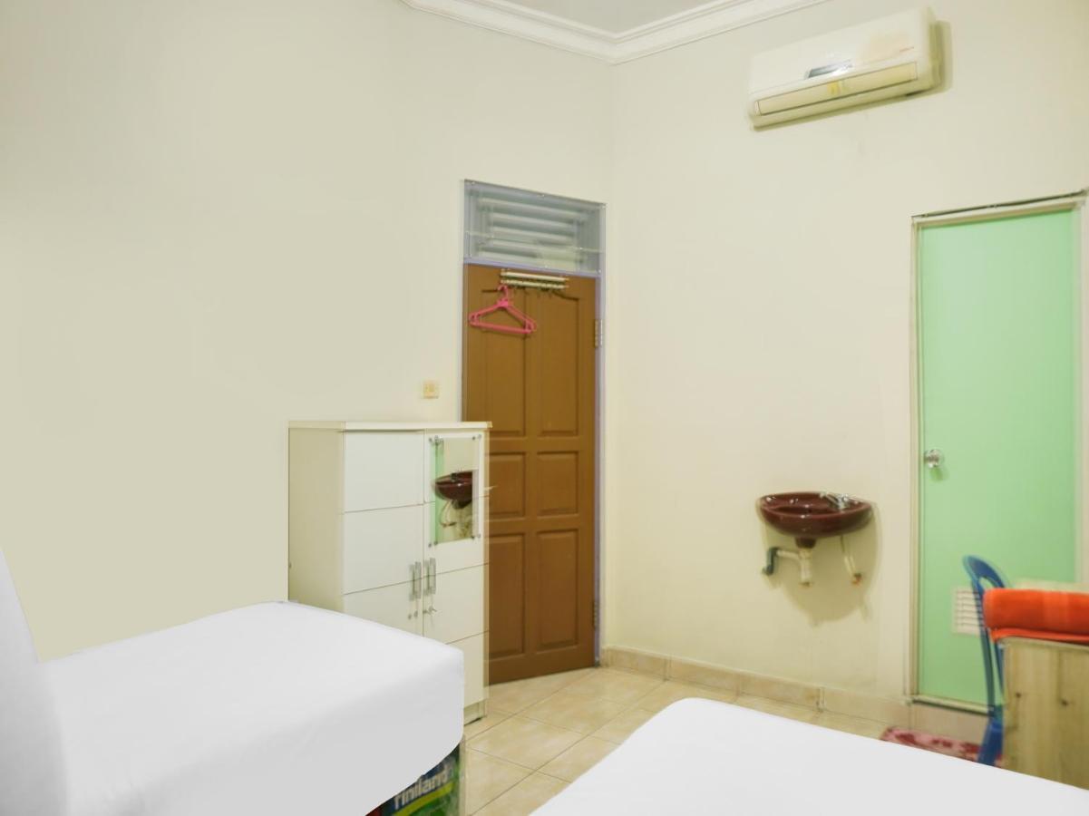 Oyo 2872 Garuda Guest House Banjarmasin  Zewnętrze zdjęcie