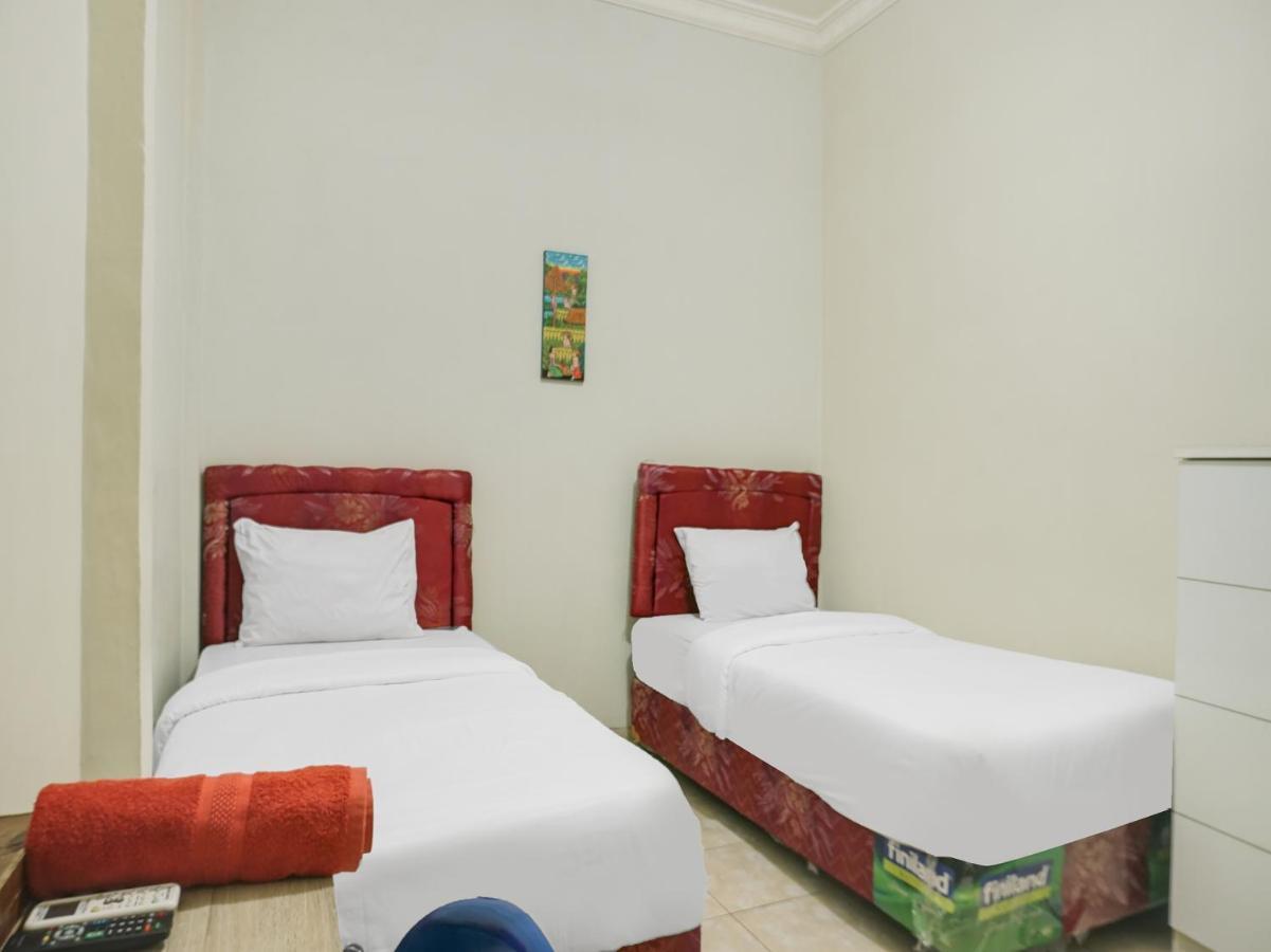 Oyo 2872 Garuda Guest House Banjarmasin  Zewnętrze zdjęcie