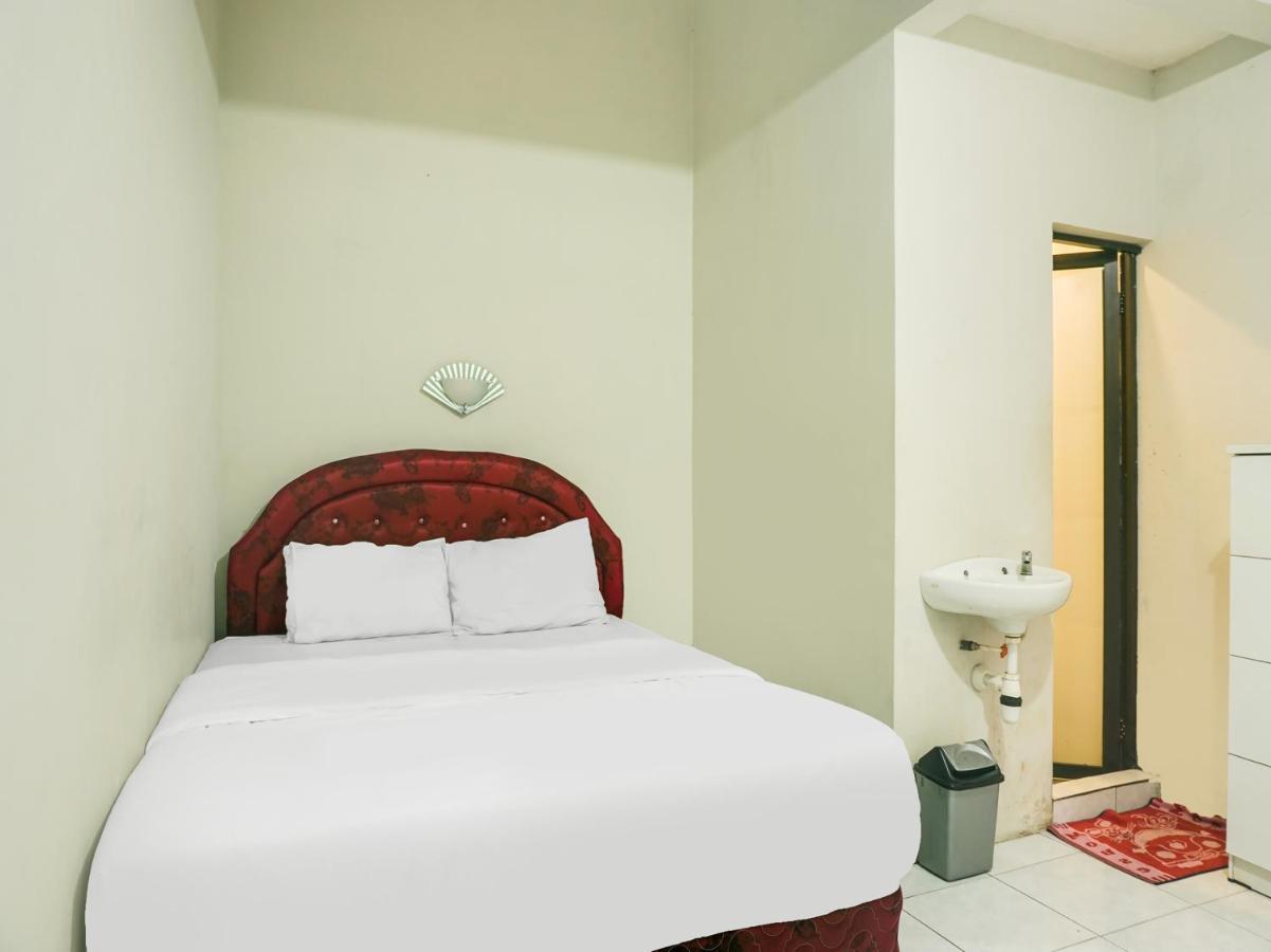 Oyo 2872 Garuda Guest House Banjarmasin  Zewnętrze zdjęcie